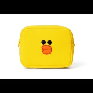 Brand New Cute Pouch from Line Friends. (Comes with FREE keychain)